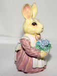 Immagine di Mom rabbid with flowers