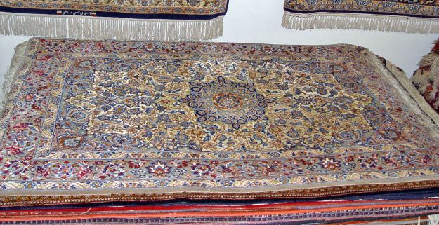 Immagine di Isfahan  - Cm 177 X 104