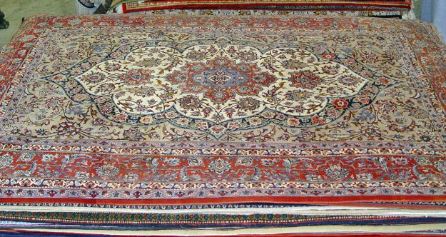 Immagine di Isfahan  - Cm 256 X 156