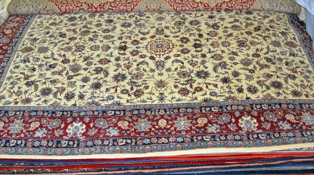 Picture of Isfahan - Cm 274 X 183